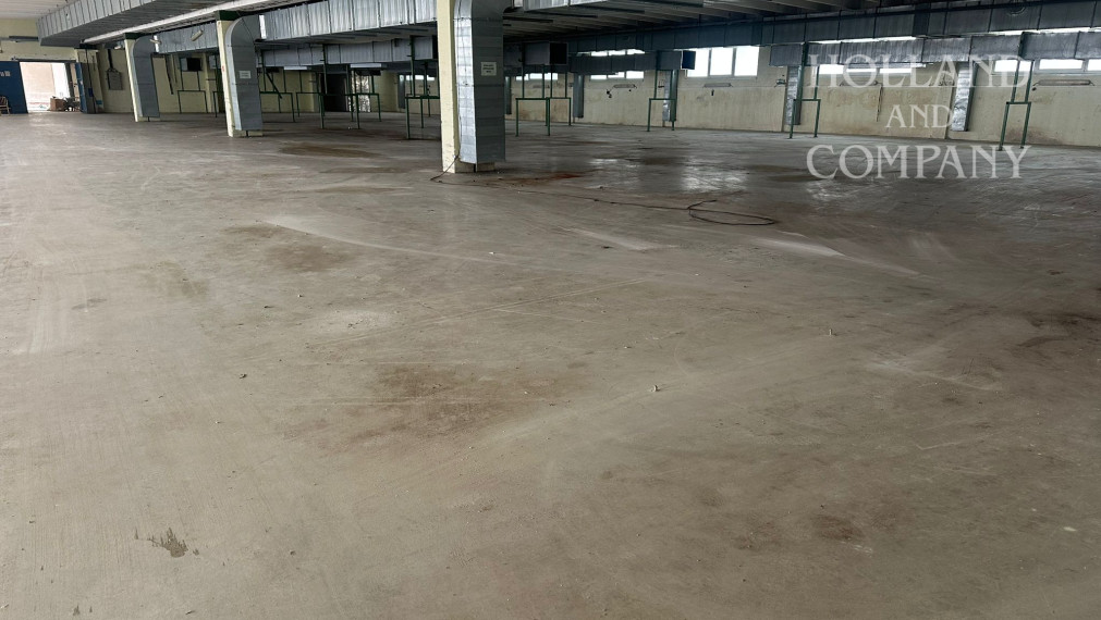 Industrial Hall for Lease in Kúty