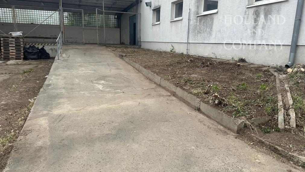 Industrial Hall for Lease in Kúty