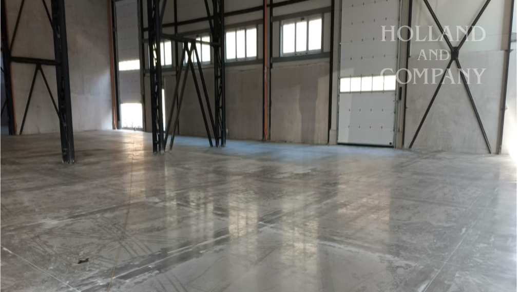 MODERN PRODUCTION & WAREHOUSE HALL | 11,000 m² in Gemer