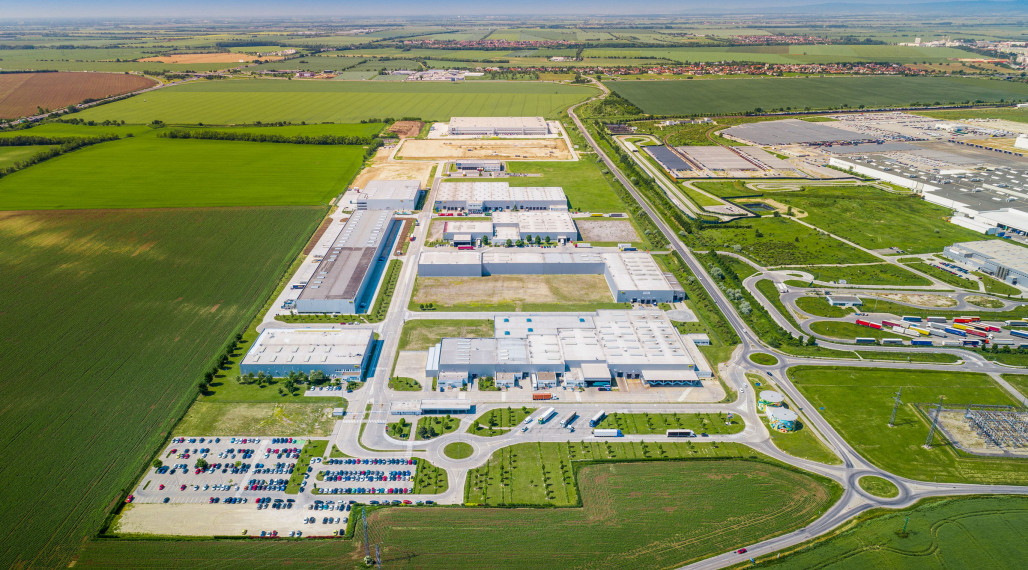 Warehouse for rent in Trnava - 2.614 m2