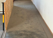 MODRA | 547 m² Warehouse for Rent | Ramp + Drive-in - fotografia 9