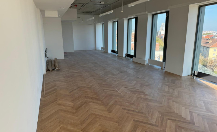Moderná kancelária na prenájom v Zwirn Office 90m2, 3x park - fotografia 15