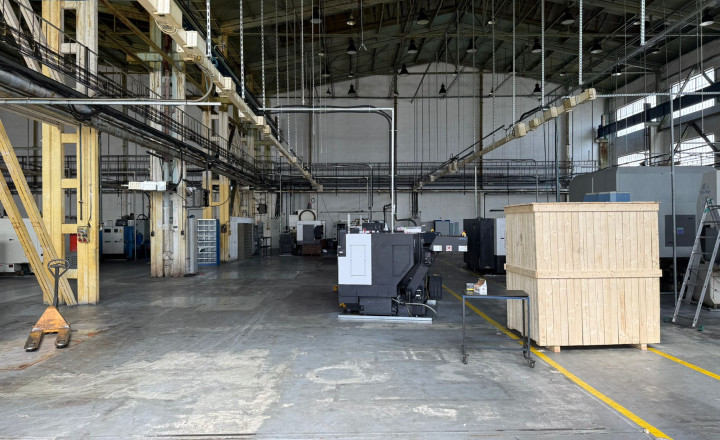 Production hall in Trenčín - fotografia 3