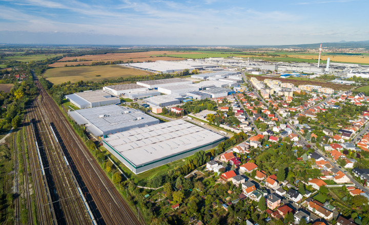 Warehouse space in Bratislava - Devinska Nová Ves - 10.000 m2
