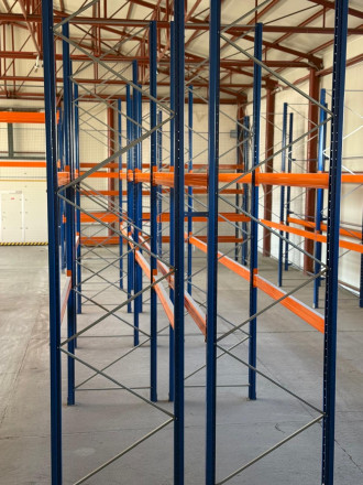 MODRA | 547 m² Warehouse for Rent | Ramp + Drive-in - fotografia 7