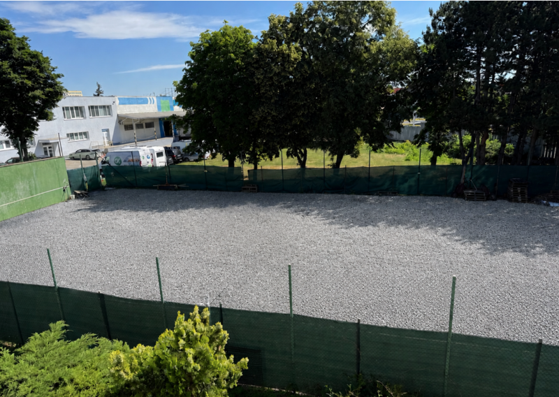 Paved Outdoor Area for Rent – 650 m², Nová Rožňavská